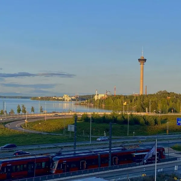 New Studio With Lake View，位于Ylöjärvi的酒店