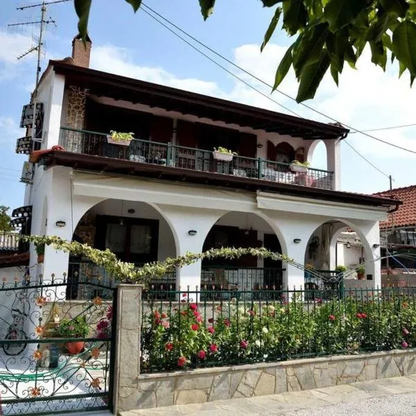 Villa Tania，位于艾斯普罗瓦塔的酒店