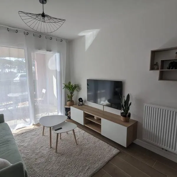 Appartement cosy et fonctionnel，位于比斯卡罗斯海滩的酒店