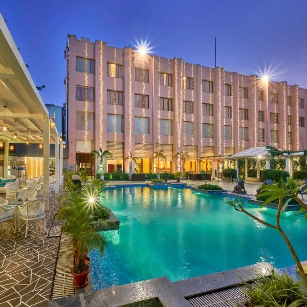 巴内斯瓦尔印度斯坦布酒店，位于布巴内什瓦尔的酒店