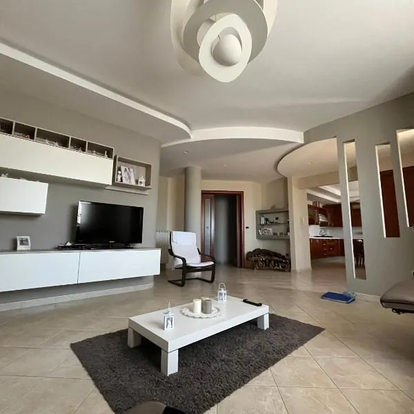 Casa Vacanze La Noce，位于Roseto Valfortore的酒店