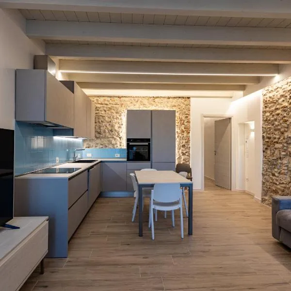 A Garda Dream Luxury Apartments，位于布索伦戈的酒店