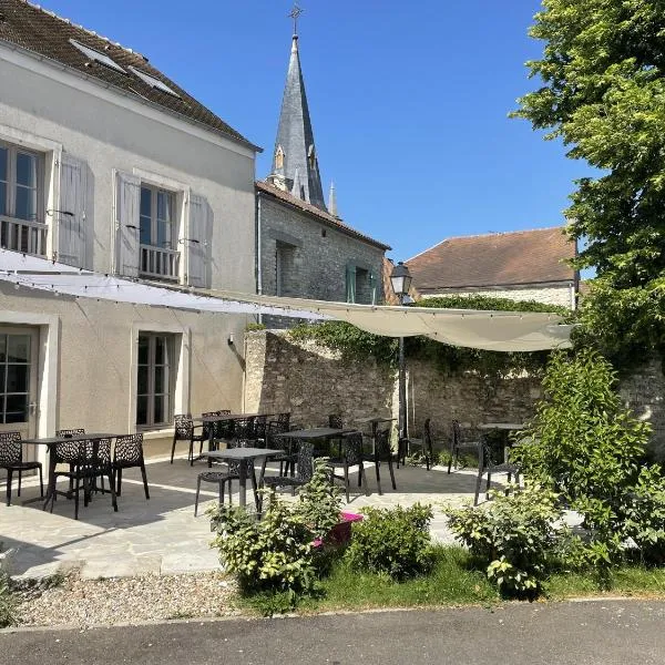 Hôtel La cuisine des Lulus，位于Mézières-sur-Seine的酒店