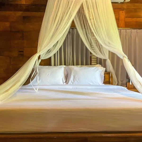 Bidja Room Wooden Joglo House，位于Sempidi的酒店