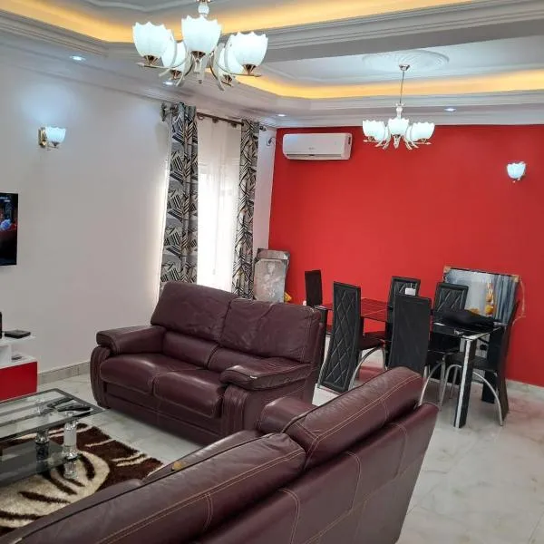 Residence New Standing Douala CITE CHIRAC YASSA，位于杜阿拉的酒店