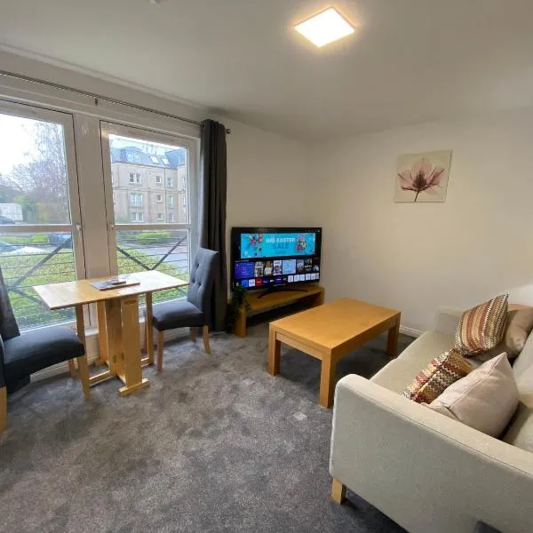 East Coast City Centre Dunfermline Apartment，位于Townhill的酒店