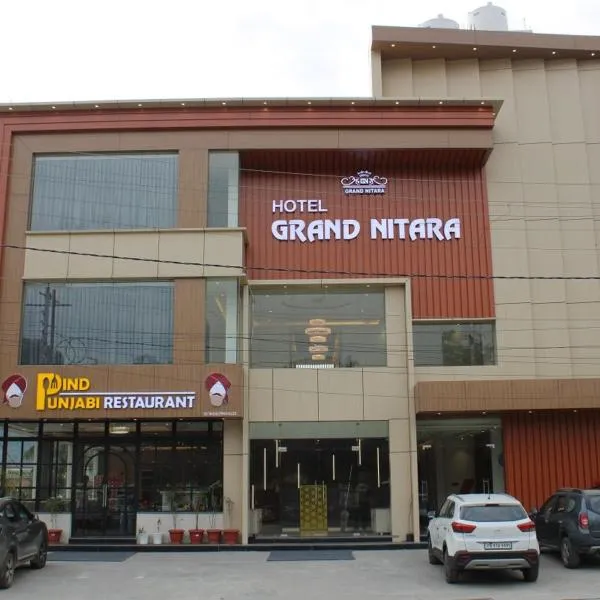 Hotel Grand Nitara，位于Kotdwāra的酒店