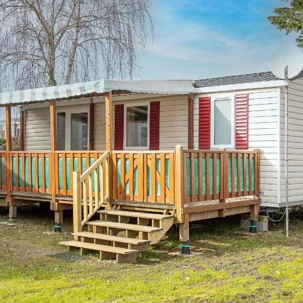 Mobilhome camping bois masson，位于圣让-德蒙的酒店