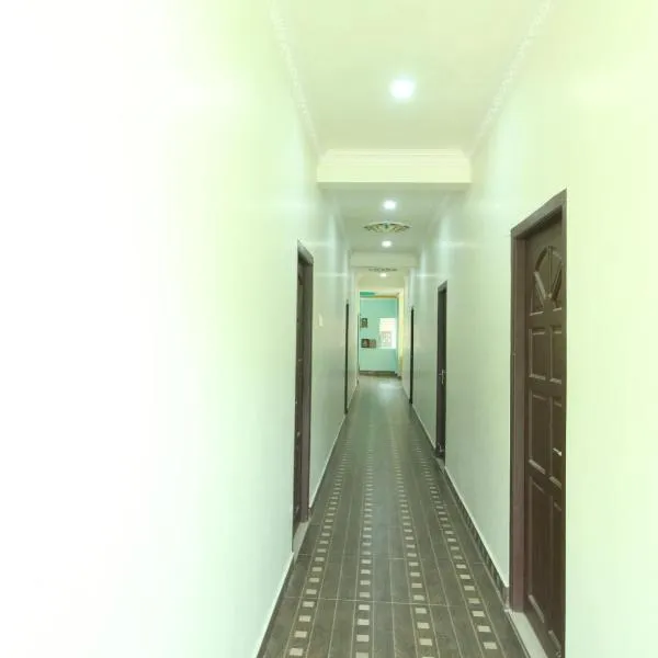 JMS Iyer Guest House，位于Ālayangudi的酒店