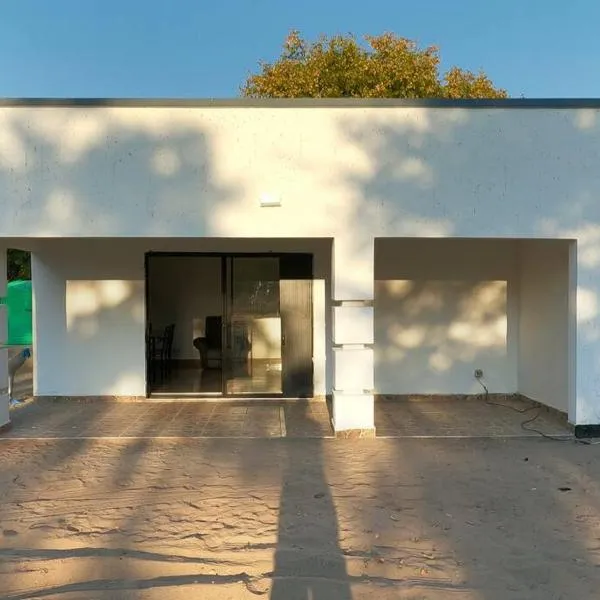 Sexaxa Holiday Bungalow，位于Mirapene的酒店