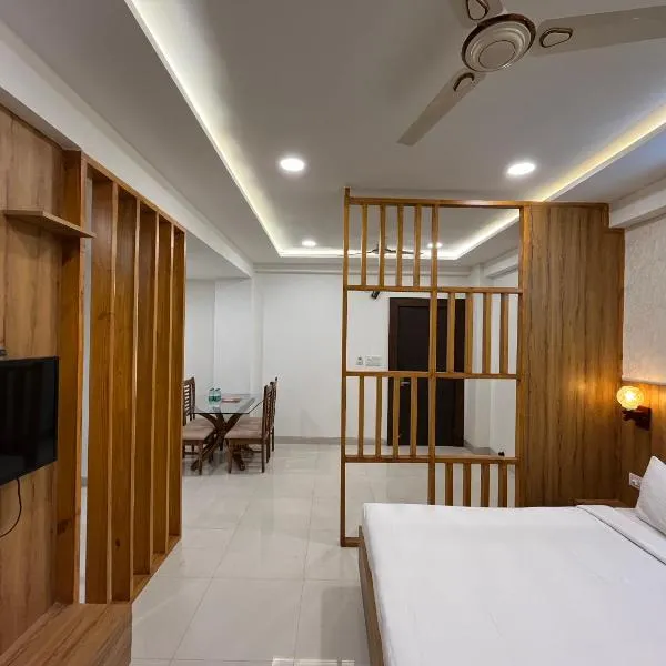 Hotel Shri Radha Nikunj - Opposite Prem Mandir，位于Beswān的酒店