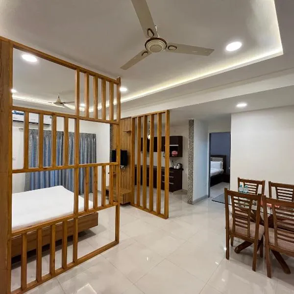 Hotel Shri Radha Nikunj - Opposite Prem Mandir，位于范兰德凡的酒店