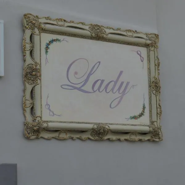 BB Lady，位于卡斯泰尔韦特罗迪莫德纳的酒店