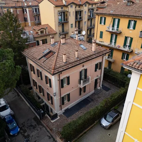 Villa Bottrigari-BolognaRooms，位于博洛尼亚的酒店