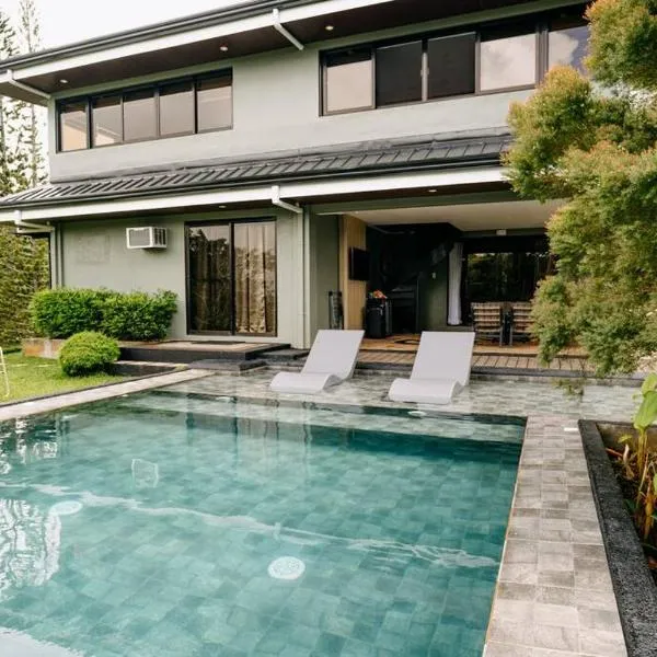 Grey Rock Mountain Villa w/ Private Pool & Jacuzzi，位于Balamban的酒店