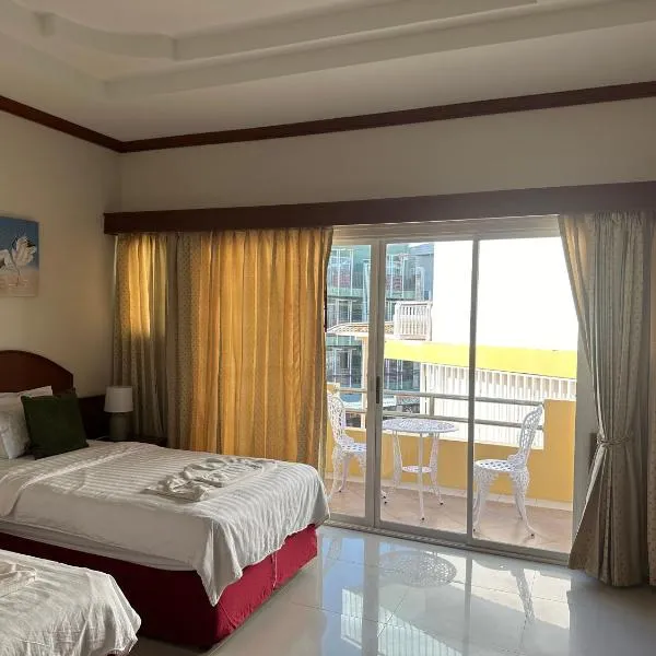 Sabai Sabai hotel，位于卡塔海滩的酒店