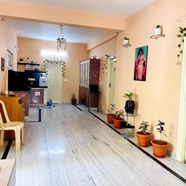 Sai Bliss Home stay，位于普塔帕蒂的酒店