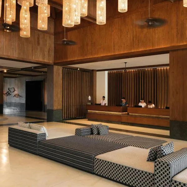Crowne Plaza Fiji Nadi Bay Resort & Spa, an IHG Hotel，位于Nakavu的酒店