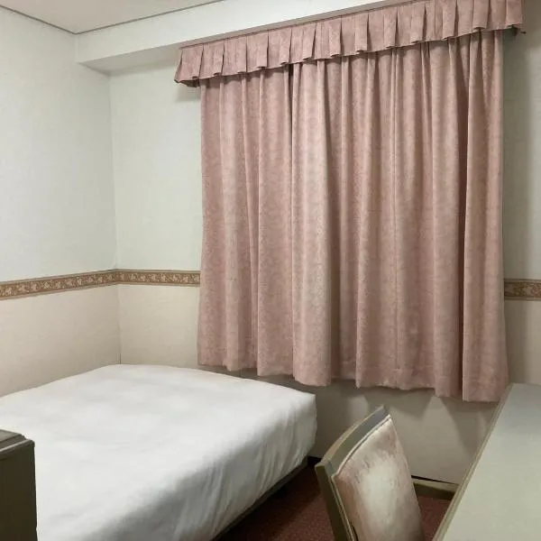 Hotel Alpha-One Iwaki，位于Towada的酒店