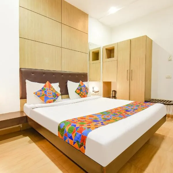 FabHotel Shree Sai Residency Lonavala，位于罗纳瓦拉的酒店