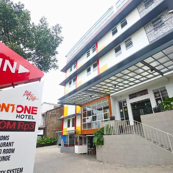 Front One Hotel Pasir Koja Bandung，位于万隆的酒店