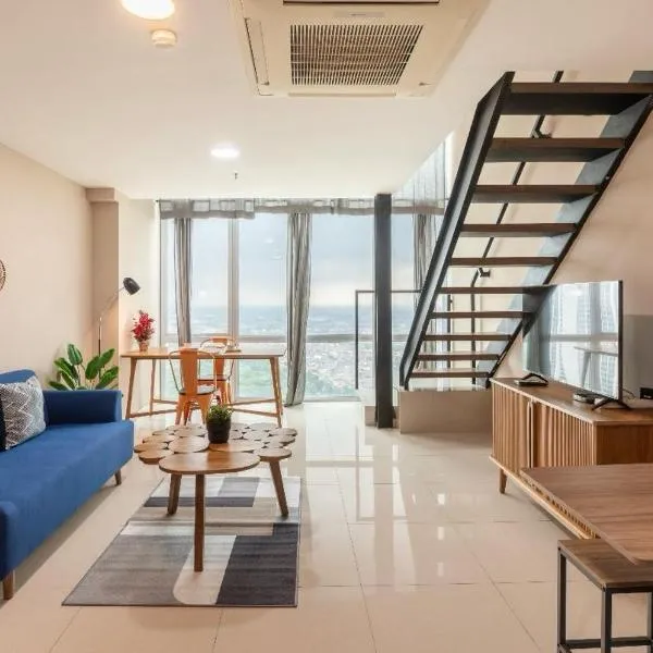 Time Suit Cozy loft with WiFi and pool，位于Klapadua的酒店