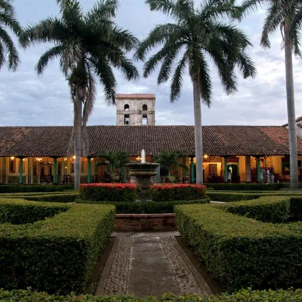 Hotel El Convento Leon Nicaragua，位于莱昂的酒店