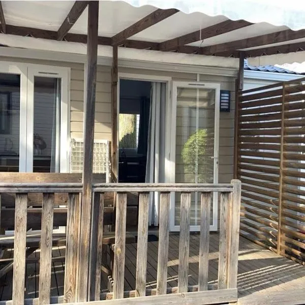 Mobil-home Camping - La Marine - Grau du Roi，位于勒格罗-迪鲁瓦的酒店
