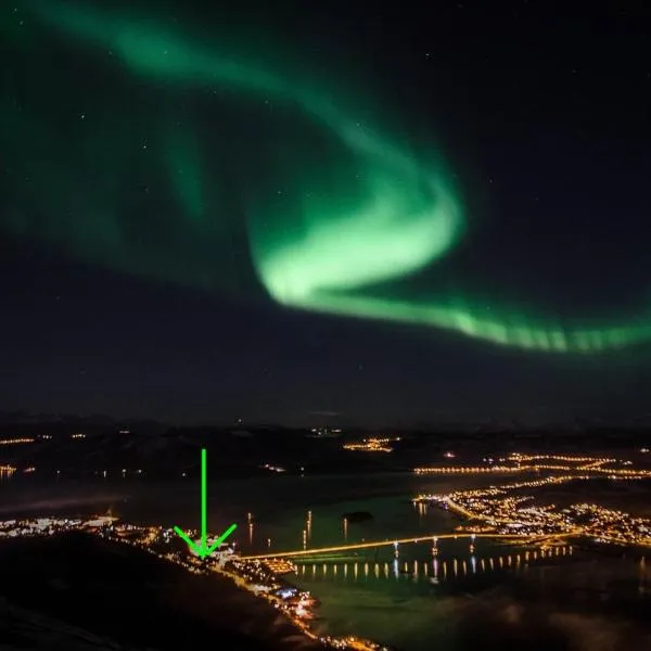Senja, 2 BR apartment, surrounded by the northern lights and the midnight sun，位于芬斯内斯的酒店