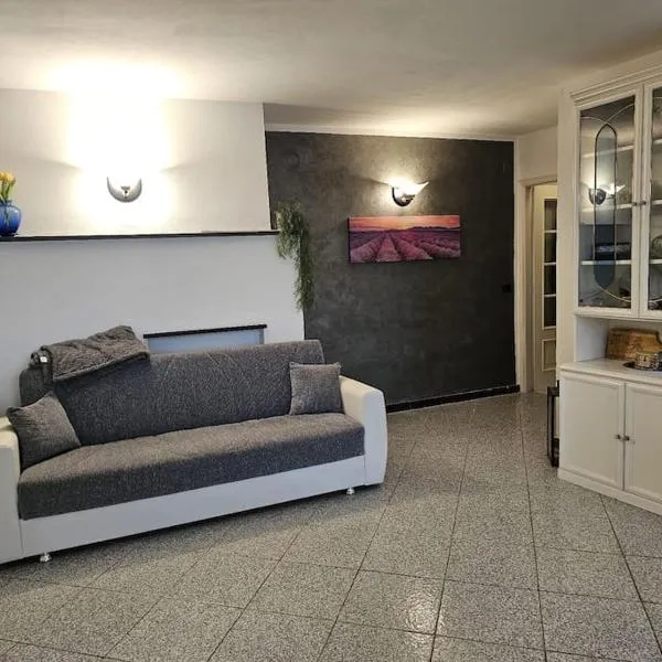 La Casa della Lavanda，位于Borgo Adorno的酒店