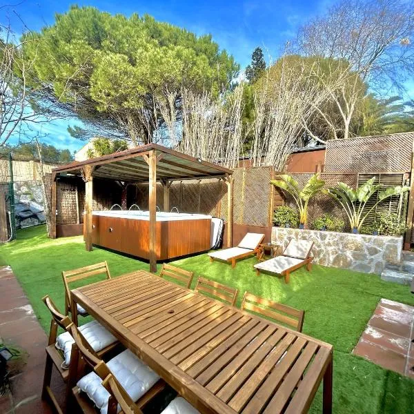 Villa Verde con Jacuzzi Privado Exterior Climatizado，位于塔里法的酒店