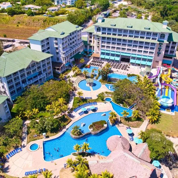 Gran Evenia Bijao - All Inclusive，位于Boca de Río Hato的酒店