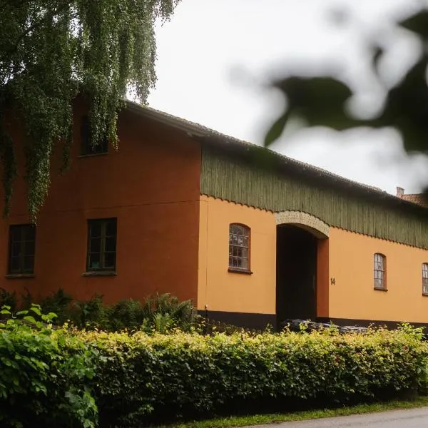 Akaciegaarden Bed & Breakfast，位于Hårlev的酒店