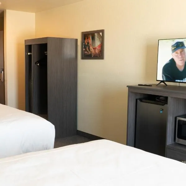 Iron Creek Inn & Suites,位于Upton的酒店