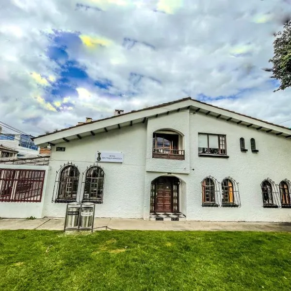 HOTEL MENDOZA BOUTIQUE - Cerca Aeropuerto El Dorado，位于波哥大的酒店
