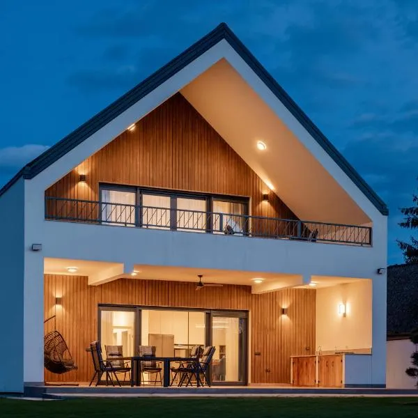 Eagle’s Nest Villa，位于Kopačevo的酒店