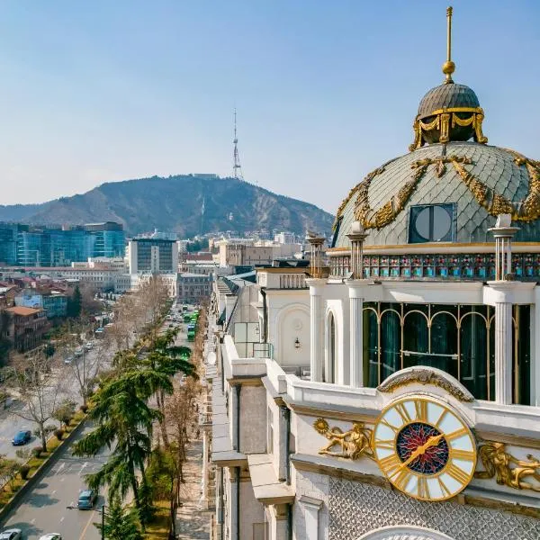 Zorba&Bond Boutique Hotel，位于第比利斯的酒店