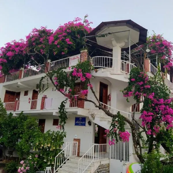 Akdeniz Pansiyon，位于Ekincik的酒店