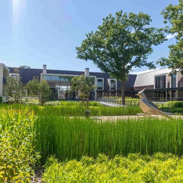 Le Domaine des Vanneaux Golf et Spa Mgallery，位于利勒阿当的酒店
