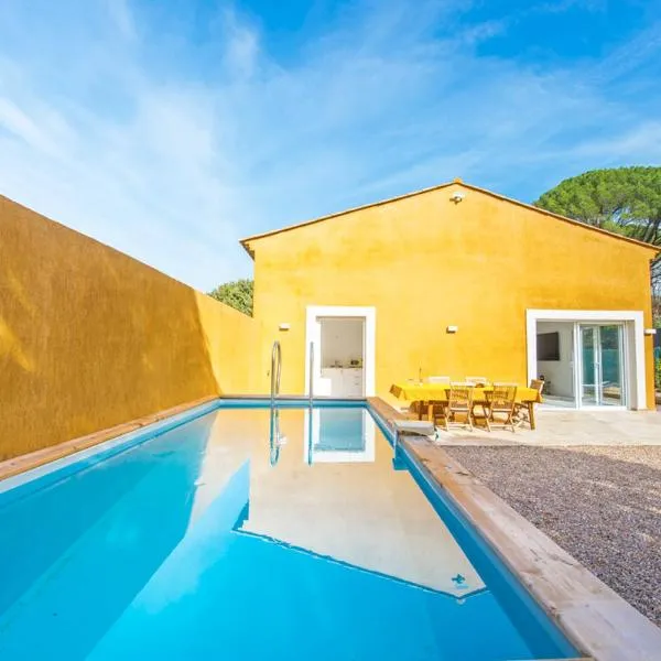 LA PROVENCE Piscine privée, Pétanque et Barbecue，位于阿尔让河畔阿尔克的酒店