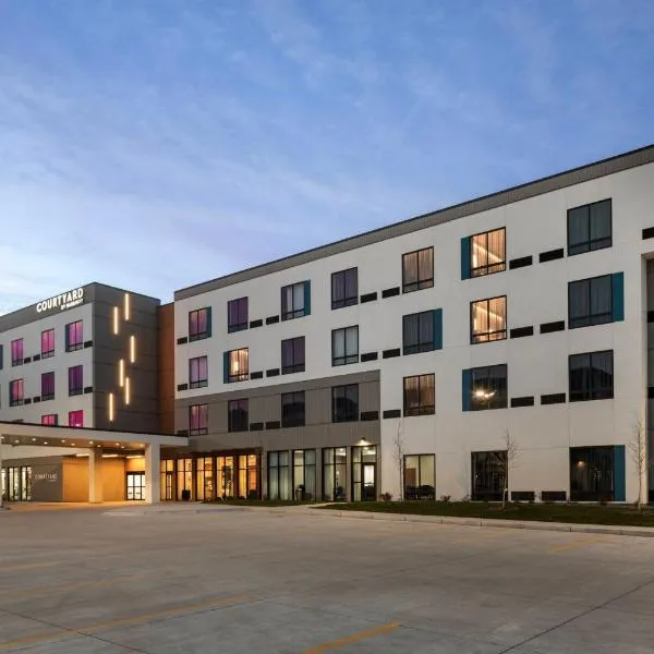 Courtyard by Marriott Bettendorf，位于贝滕多夫的酒店