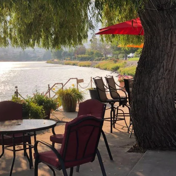 阳光海滩汽车旅馆，位于奥索尤斯的酒店