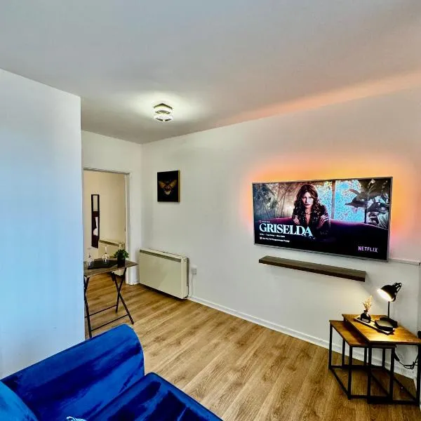 Rooms Near Me - Apartment 4 Netflix Fast Wifi，位于黑尔斯欧文的酒店