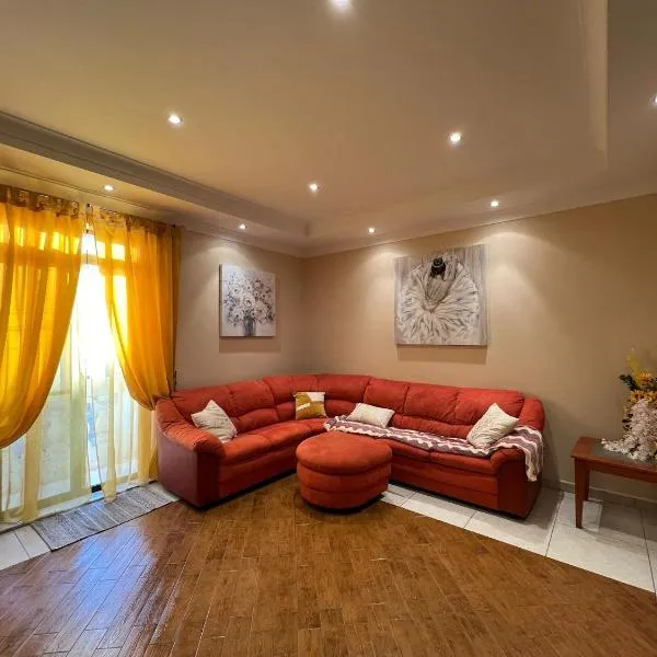 Serene Haven Apartment with three specious bedrooms，位于马尔萨什洛克的酒店