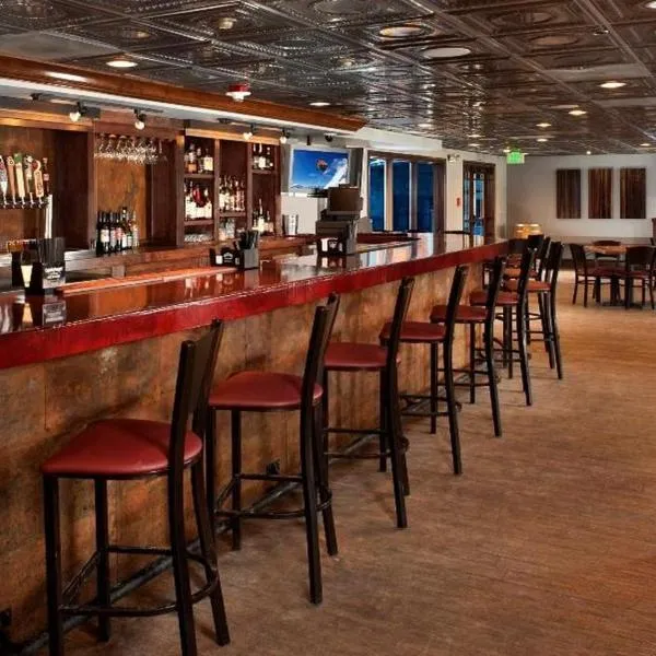 Gravity Haus Breckenridge，位于布雷肯里奇的酒店