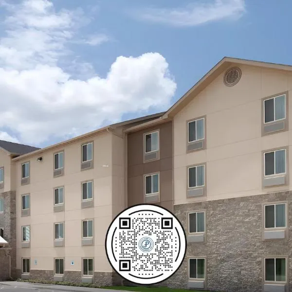 WoodSpring Suites Houston 288 South Medical Center，位于Manvel的酒店