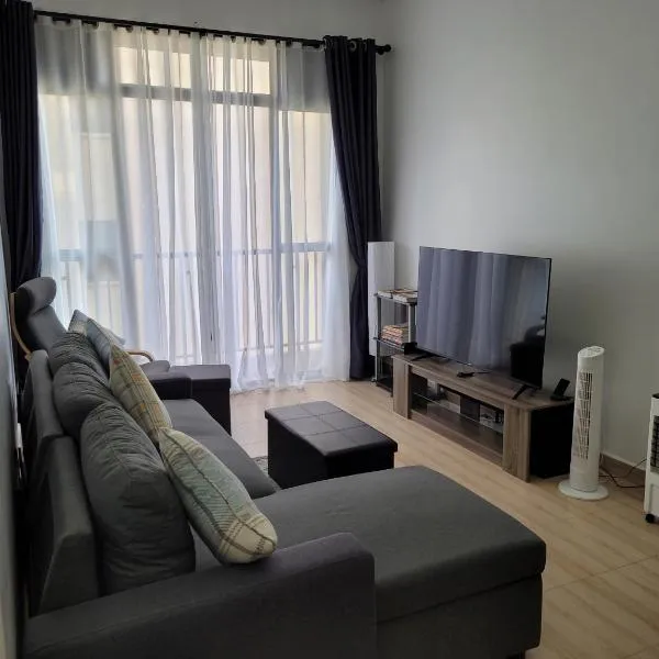 Decent and cosy one bed flat - Bella Vista，位于Bwerenga的酒店