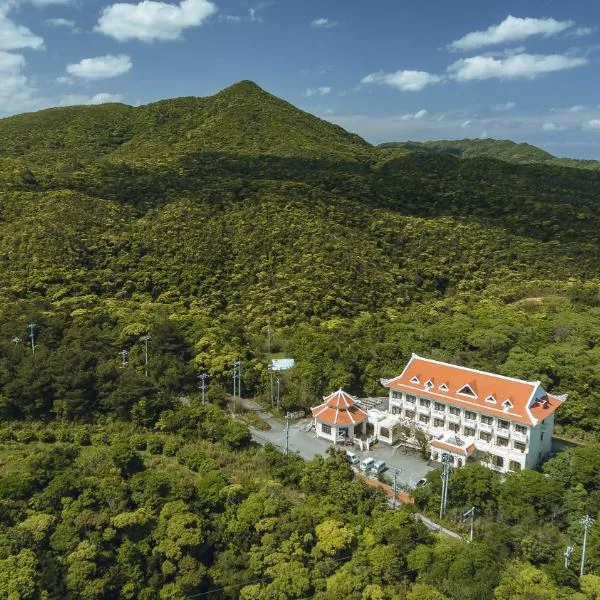 阿达冲绳花园酒店，位于舆论町的酒店