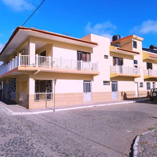 Pensão Dona Fica，位于Calheta de São Miguel的酒店