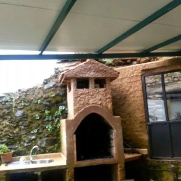 Casa Rural El Chorritero，位于Ovejuela的酒店
